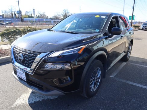 Certified 2023 Nissan Rogue S image 9