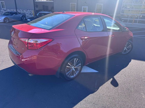 Used 2017 Toyota Corolla LE image 3