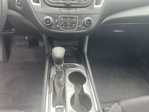 Used 2023 Chevrolet Malibu LT image 15