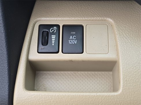 Used 2010 Toyota RAV4 Limited image 18