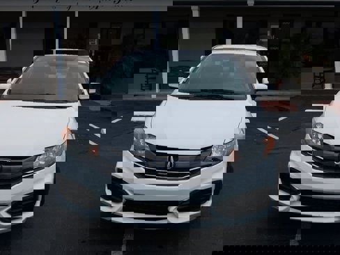 Used 2015 Honda Civic LX image 2