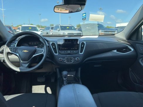 Used 2023 Chevrolet Malibu LT w/ Driver Confidence Package image 30