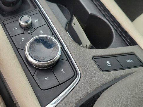 Used 2021 Cadillac XT6 Premium Luxury image 32