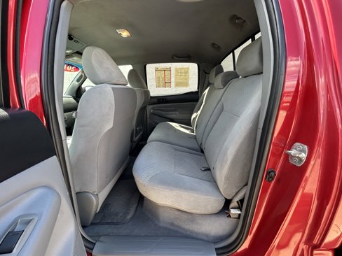 Used 2010 Toyota Tacoma 4x4 Double Cab image 12