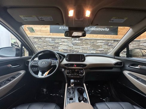 Used 2020 Hyundai Santa Fe SEL w/ Convenience Package image 16