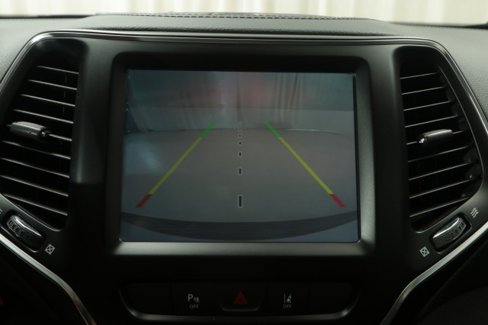 Used 2021 Jeep Cherokee Latitude Lux 80th Anniv w/ Quick Order Package 26U 80TH image 46