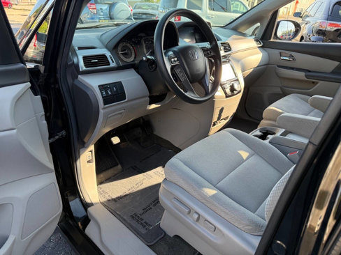 Used 2014 Honda Odyssey EX image 9