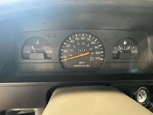 Used 1994 Toyota Pickup DX image 21