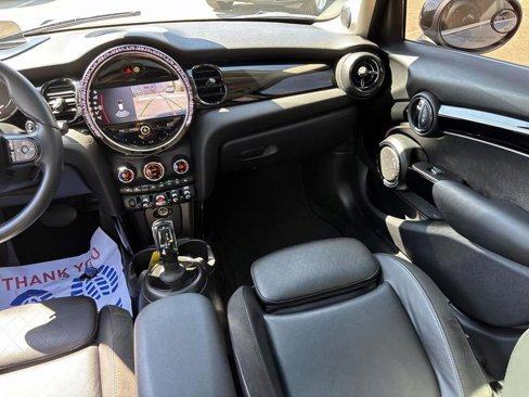 Certified 2023 MINI Cooper S image 33