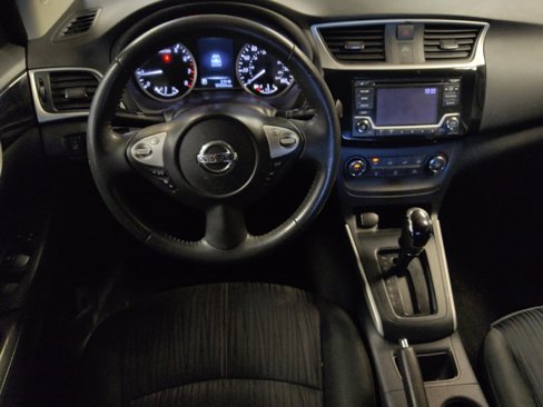 Used 2017 Nissan Sentra SV image 22