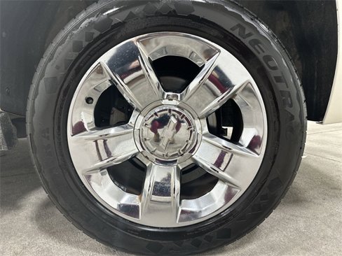 Used 2015 Chevrolet Tahoe LTZ image 14