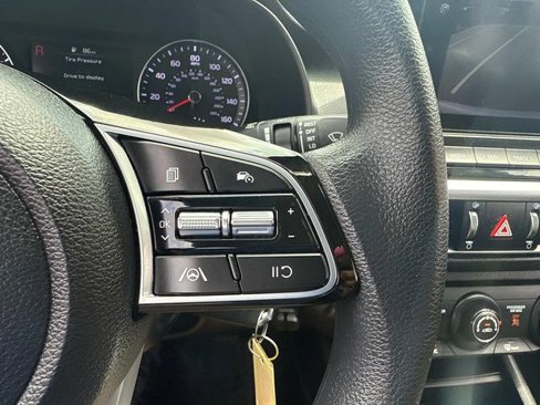 Used 2022 Kia Forte LXS image 27
