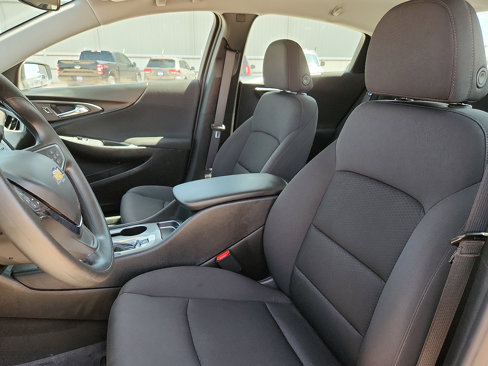 Used 2023 Chevrolet Malibu LS image 12