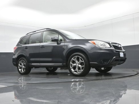 Used 2016 Subaru Forester 2.5i Touring w/ Eyesight & Navigation System image 53