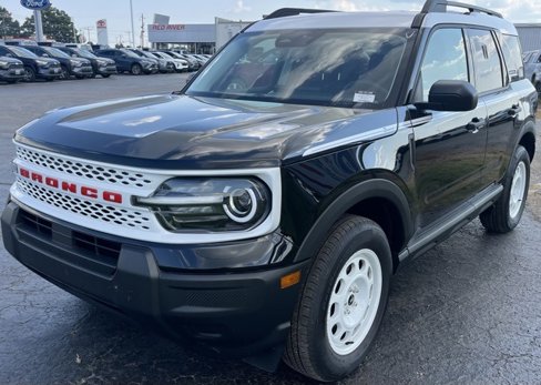 New 2025 Ford Bronco Sport Heritage image 4