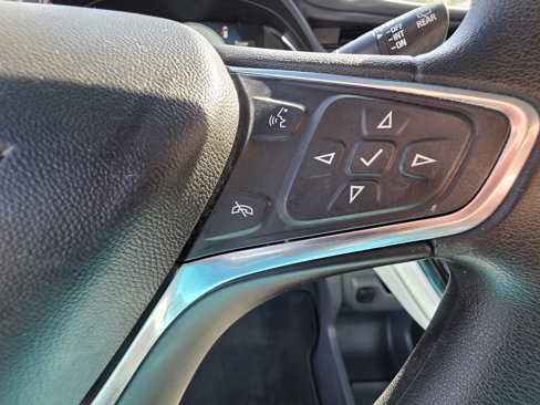 Used 2017 Chevrolet Bolt LT image 19