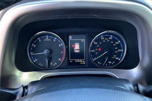 Used 2018 Toyota RAV4 Limited image 13