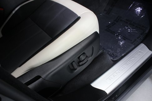 Used 2020 Land Rover Range Rover Sport HST image 40