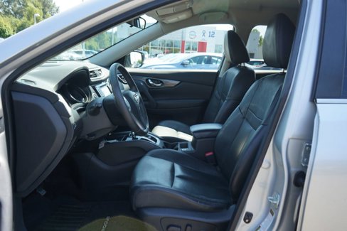 Used 2014 Nissan Rogue SL image 12