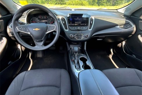 Used 2023 Chevrolet Malibu LT image 7