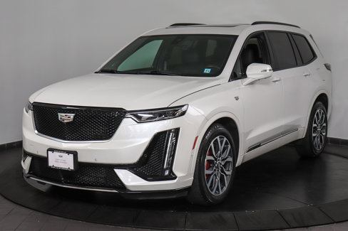 Used 2022 Cadillac XT6 Sport w/ Technology Package image 1