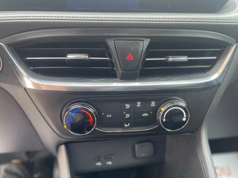 Used 2024 Buick Encore GX Preferred image 24