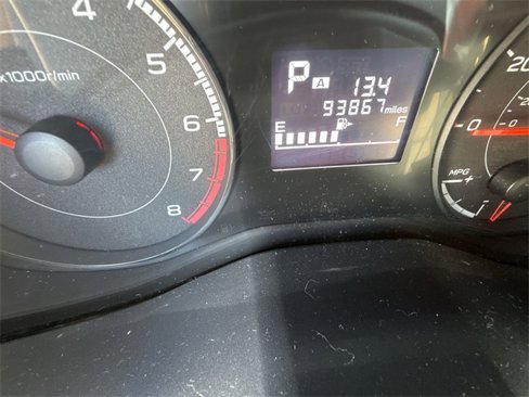 Used 2018 Subaru Crosstrek 2.0i Premium w/ Moonroof Package image 12