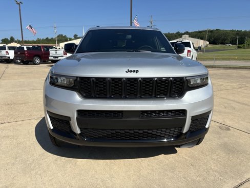 New 2024 Jeep Grand Cherokee L Altitude image 9