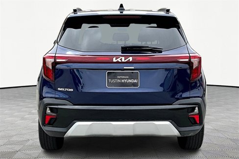 Certified 2024 Kia Seltos EX image 4