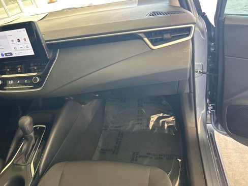 Used 2024 Toyota Corolla LE image 18