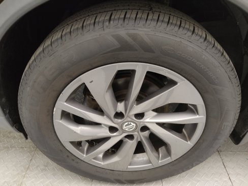 Used 2016 Nissan Rogue SL w/ SL Premium Package image 31