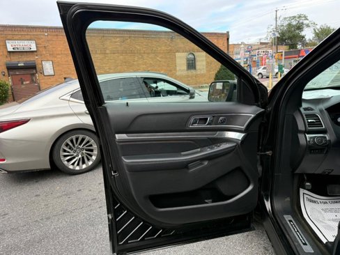 Used 2017 Ford Explorer Sport w/ Equipment Group 401A image 23