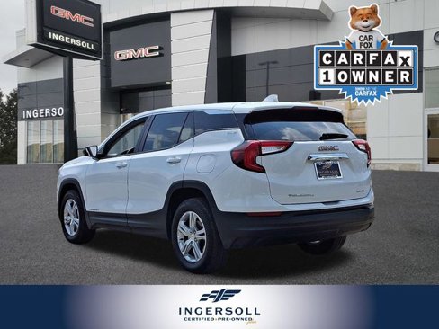 Used 2024 GMC Terrain SLE image 6