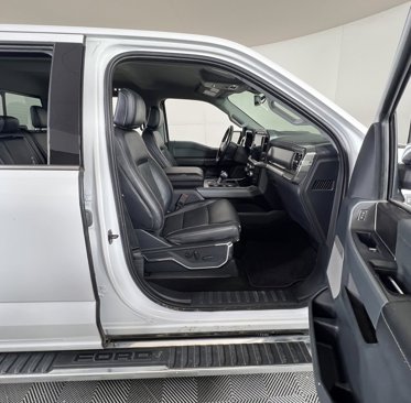 Used 2022 Ford F150 Lariat image 6