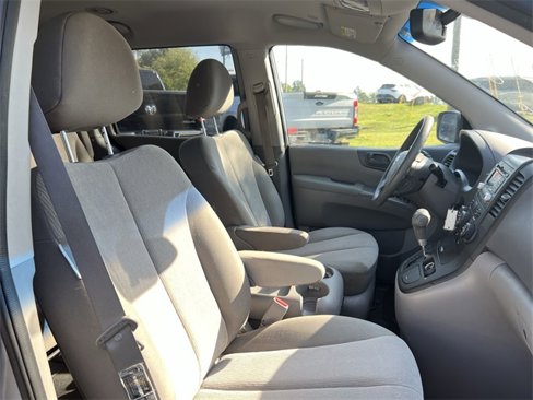 Used 2012 Kia Sedona LX w/ PWR Pkg image 22