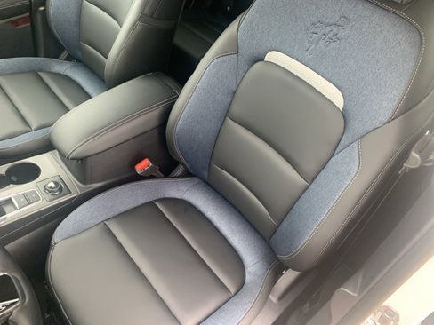 New 2025 Ford Bronco Sport Outer Banks w/ Outer Banks Tech Package+ image 11