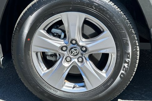 Certified 2022 Toyota RAV4 XLE image 16
