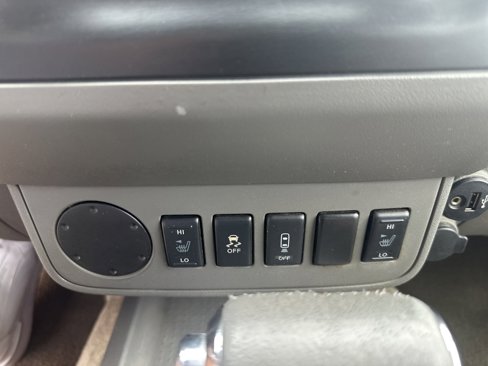 Used 2018 Nissan Frontier SV w/ Value Truck Package image 16