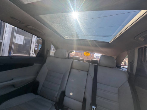 Used 2017 Kia Sorento SX image 46