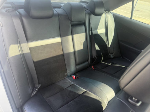Used 2013 Toyota Camry SE image 9