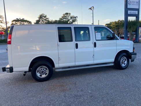 Used 2022 GMC Savana 2500 w/ Driver Convenience Package image 6