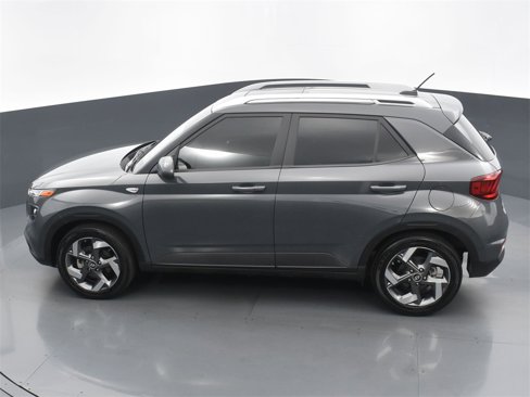 Certified 2024 Hyundai Venue SEL image 19