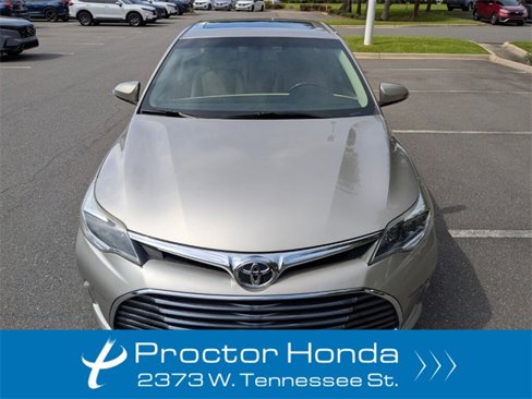 Used 2016 Toyota Avalon XLE Premium image 4