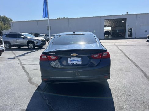 Used 2016 Chevrolet Malibu LT image 6