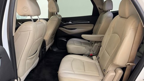 Used 2019 Buick Enclave Essence image 29