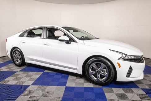 Used 2022 Kia K5 LXS image 3
