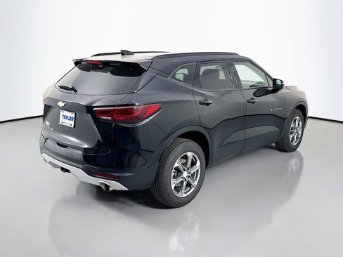 Used 2023 Chevrolet Blazer LT image 7