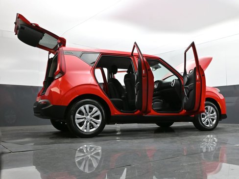 Used 2020 Kia Soul LX image 30
