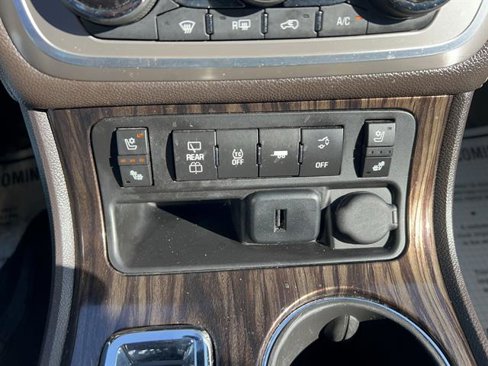 Used 2016 GMC Acadia Denali image 27