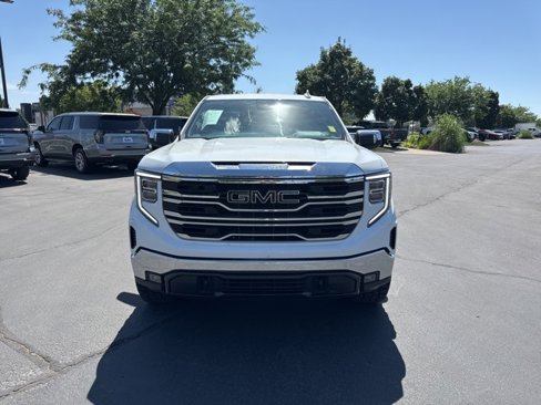 Used 2023 GMC Sierra 1500 SLT w/ X31 Off-Road Package image 2